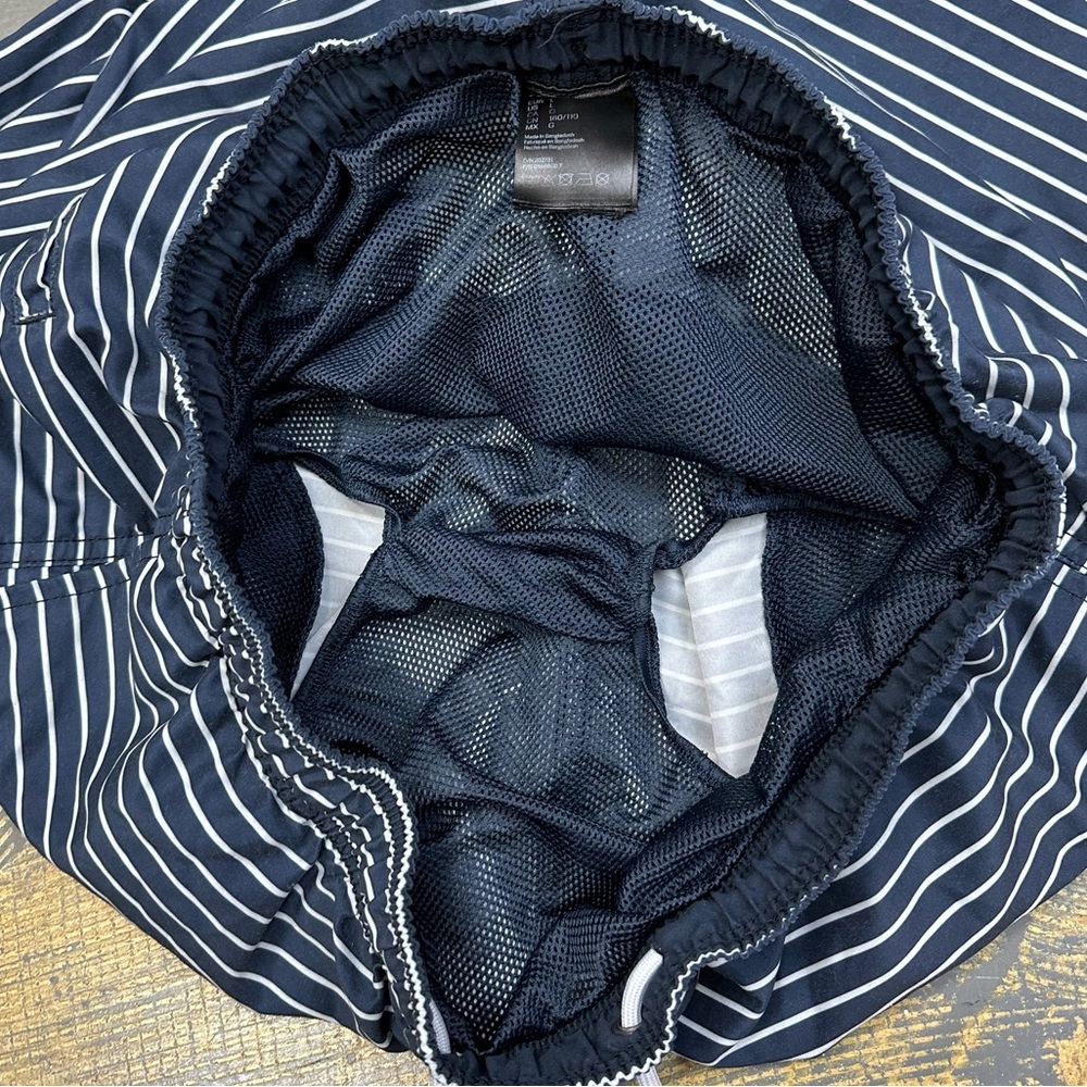 H&M Nylon Swim Shorts Mens Navy Blue White Stripes Large Trunks - Picture 6 of 11
